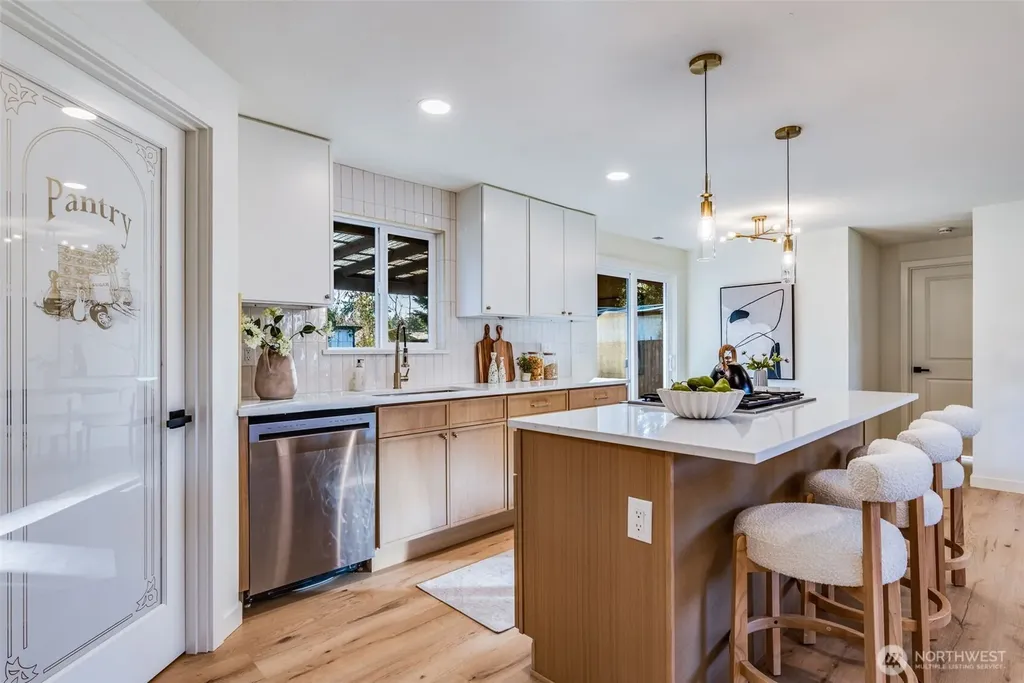 34020 39th Avenue S Auburn WA 98001