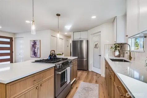 34020 39th Avenue S Auburn WA 98001