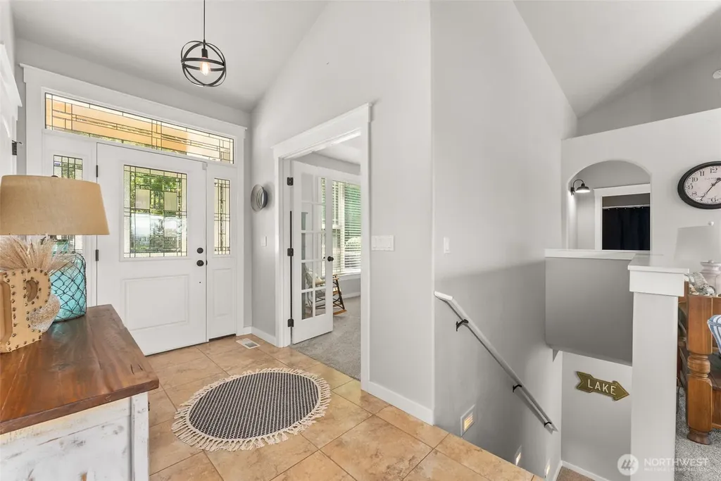 341 W Reeves Hill Drive Shelton WA 98584