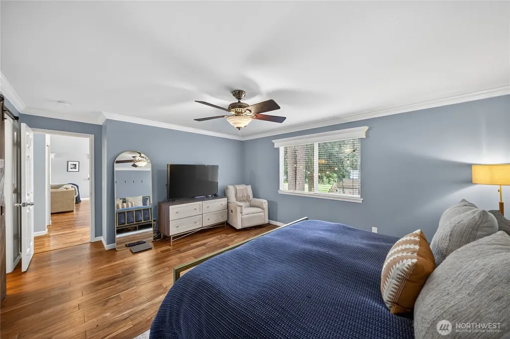 1298 NE Riksen Way Oak Harbor WA 98277