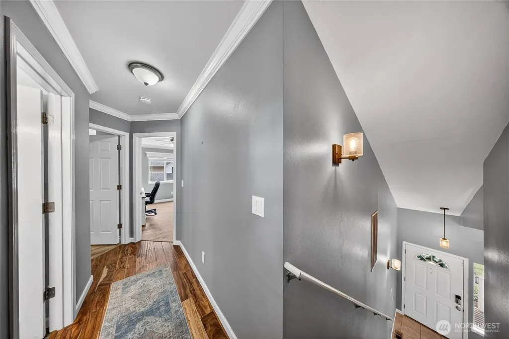 1298 NE Riksen Way Oak Harbor WA 98277