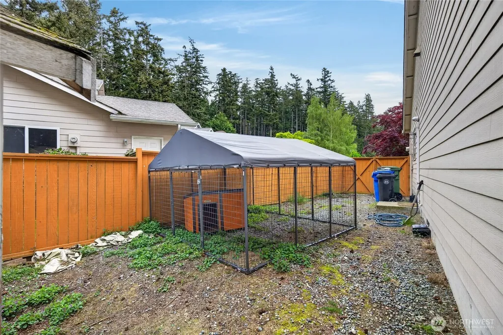 1298 NE Riksen Way Oak Harbor WA 98277