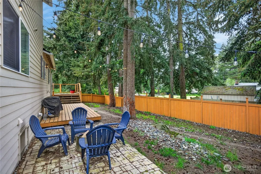 1298 NE Riksen Way Oak Harbor WA 98277