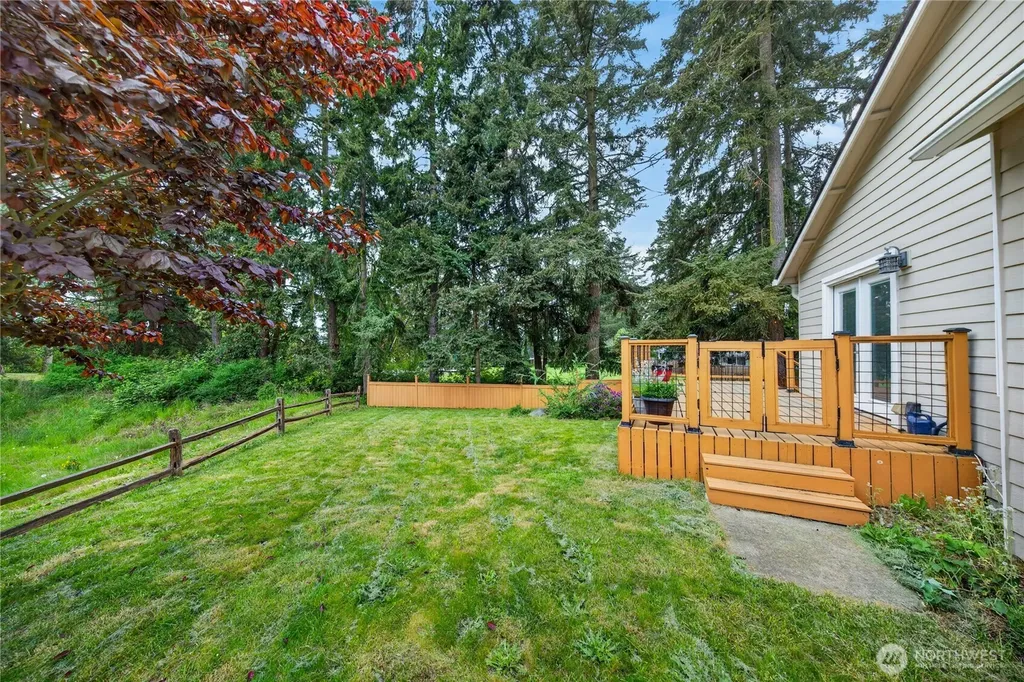 1298 NE Riksen Way Oak Harbor WA 98277