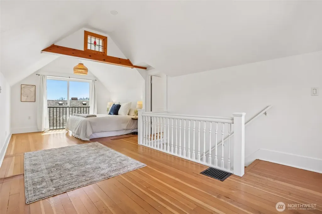 3920 Ashworth Avenue N Seattle WA 98103