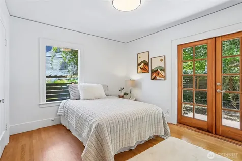 3920 Ashworth Avenue N Seattle WA 98103