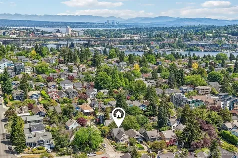 3920 Ashworth Avenue N Seattle WA 98103