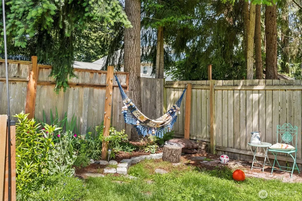 4921 Carole Drive NE Olympia WA 98516