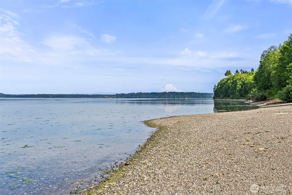 4921 Carole Drive NE Olympia WA 98516