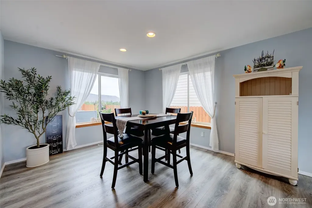 320 Manowar Lane East Wenatchee WA 98802