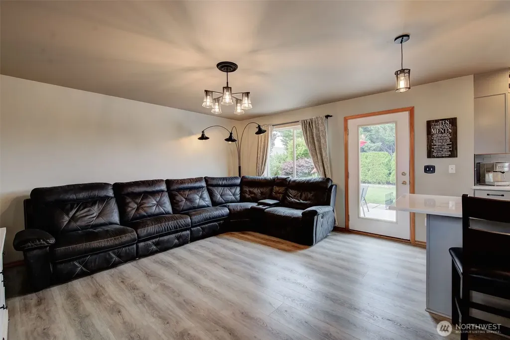 320 Manowar Lane East Wenatchee WA 98802