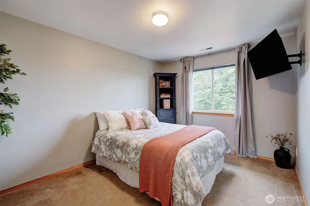 320 Manowar Lane East Wenatchee WA 98802