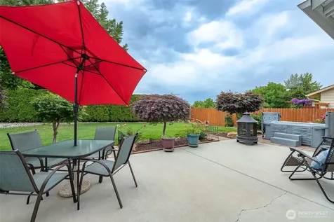 320 Manowar Lane East Wenatchee WA 98802