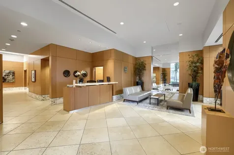 909 5th Avenue Seattle WA 98164