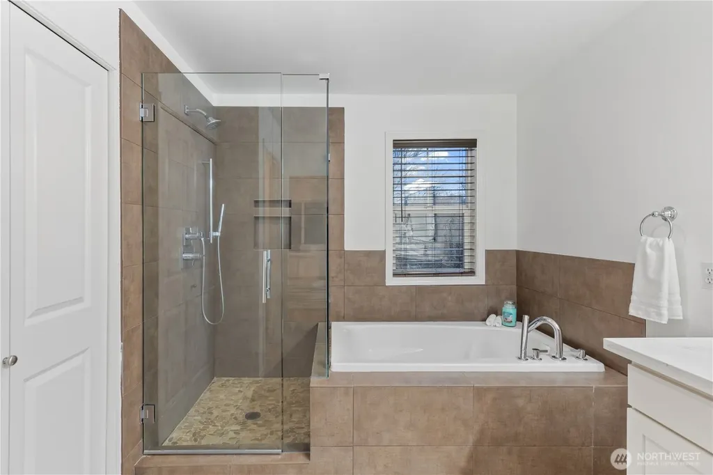 6202 189th Place NE Redmond WA 98052