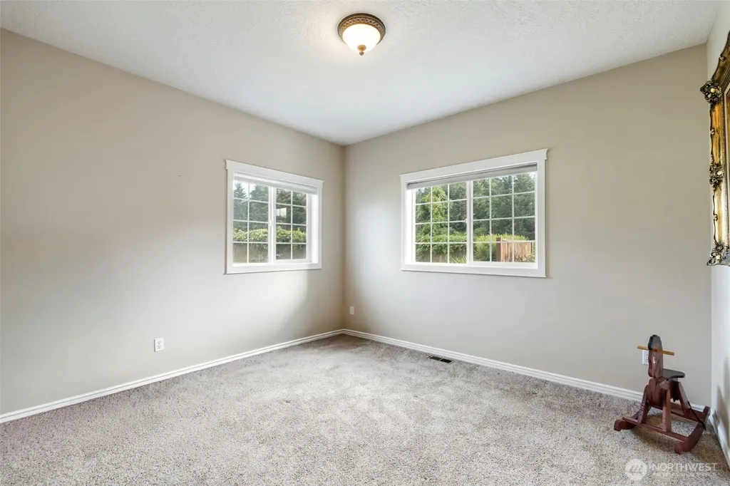 107 Woodcrest Drive Chehalis WA 98532