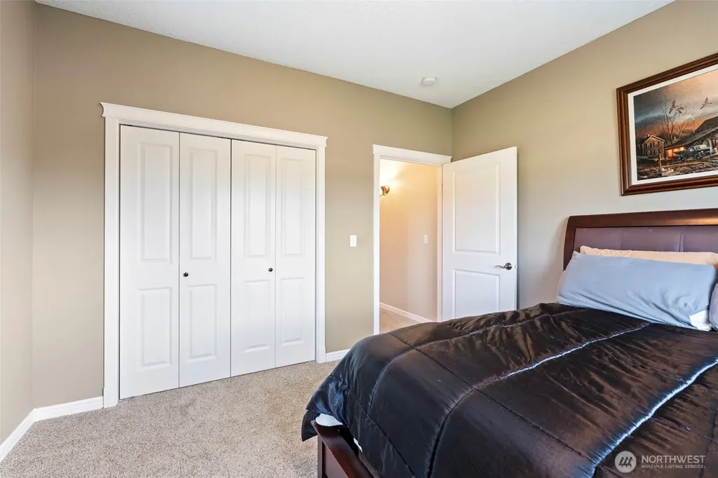 107 Woodcrest Drive Chehalis WA 98532