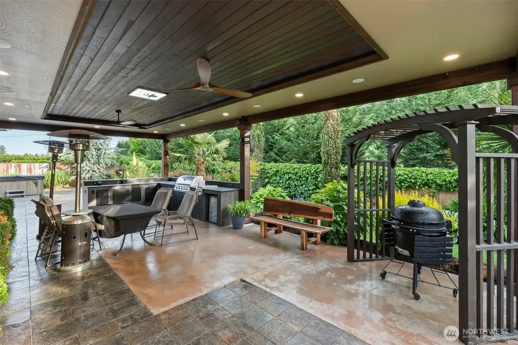 107 Woodcrest Drive Chehalis WA 98532