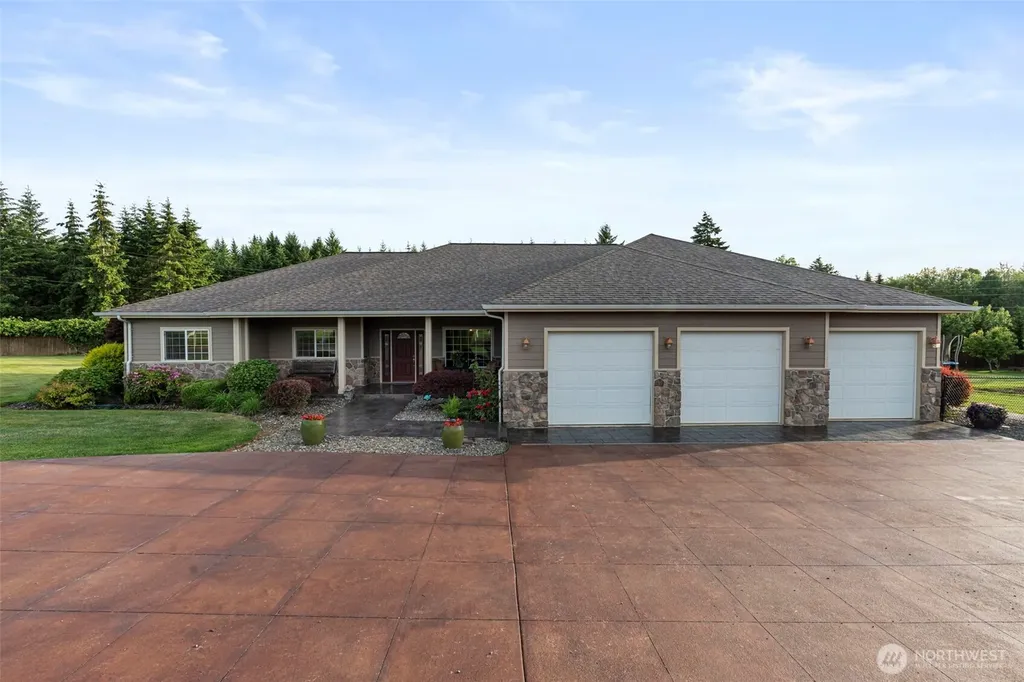 107 Woodcrest Drive Chehalis WA 98532