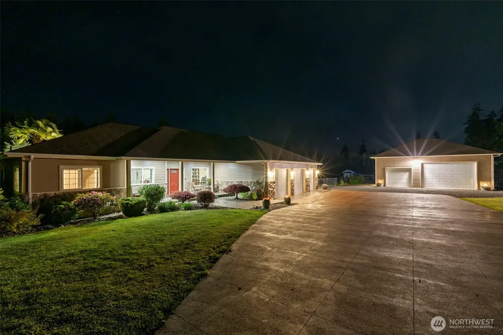 107 Woodcrest Drive Chehalis WA 98532