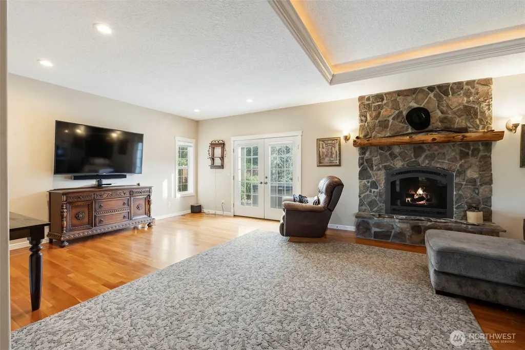 107 Woodcrest Drive Chehalis WA 98532