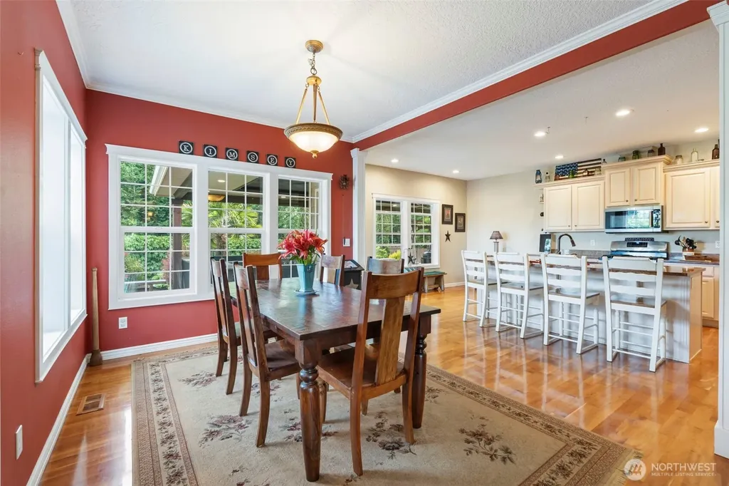 107 Woodcrest Drive Chehalis WA 98532