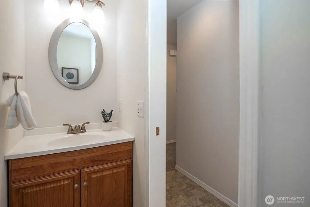 20322 33rd Avenue W Lynnwood WA 98036