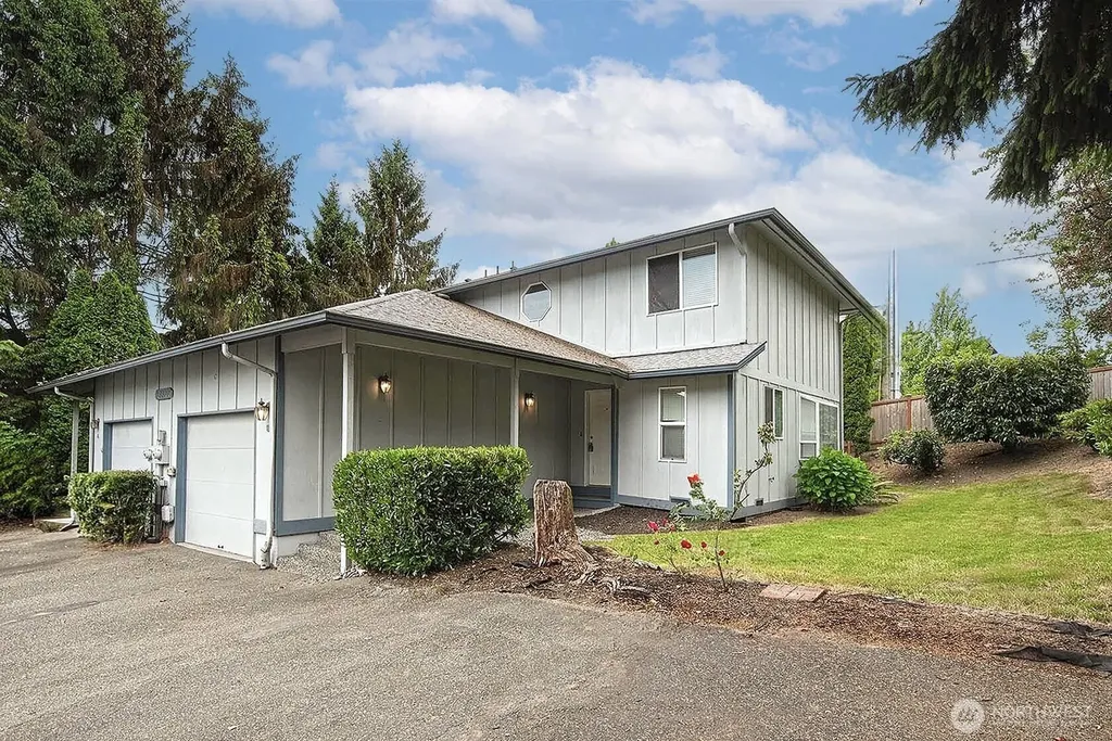 20322 33rd Avenue W Lynnwood WA 98036