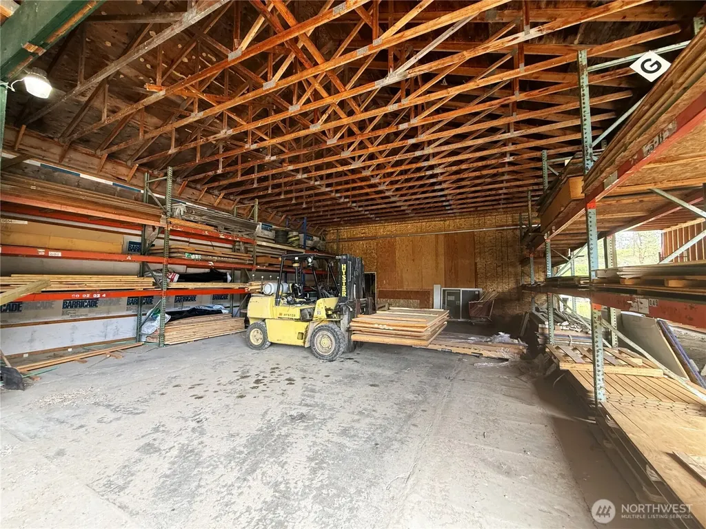 30007 Hwy 20 W Republic WA 99166