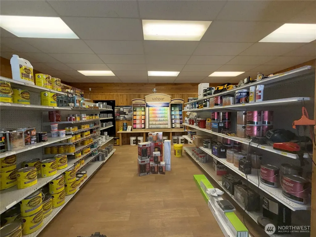30007 Hwy 20 W Republic WA 99166