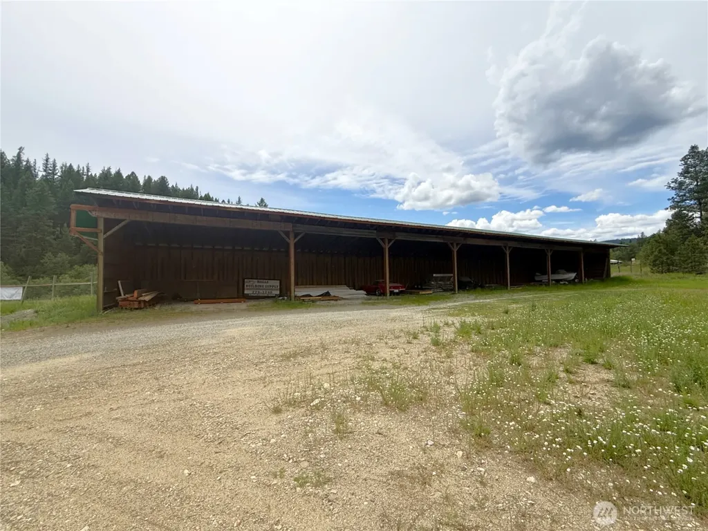 30007 Hwy 20 W Republic WA 99166