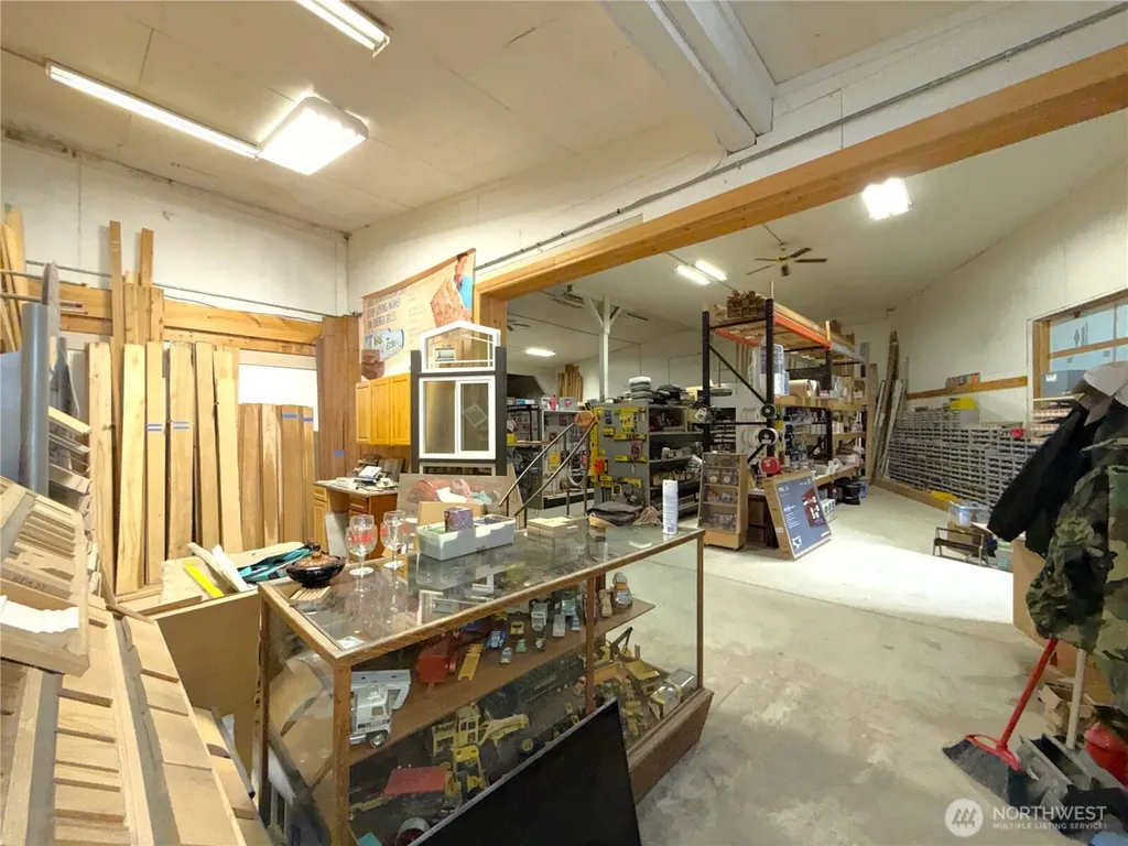 30007 Hwy 20 W Republic WA 99166