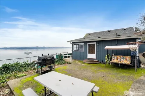 22730 N Us 101 N Hoodsport WA 98548