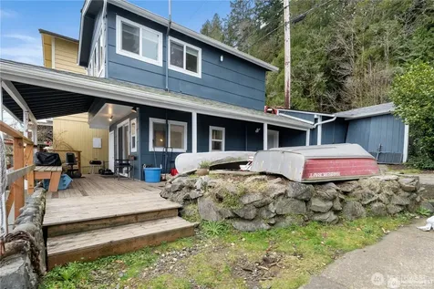 22730 N Us 101 N Hoodsport WA 98548