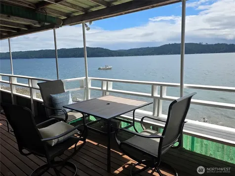 22730 N Us 101 N Hoodsport WA 98548