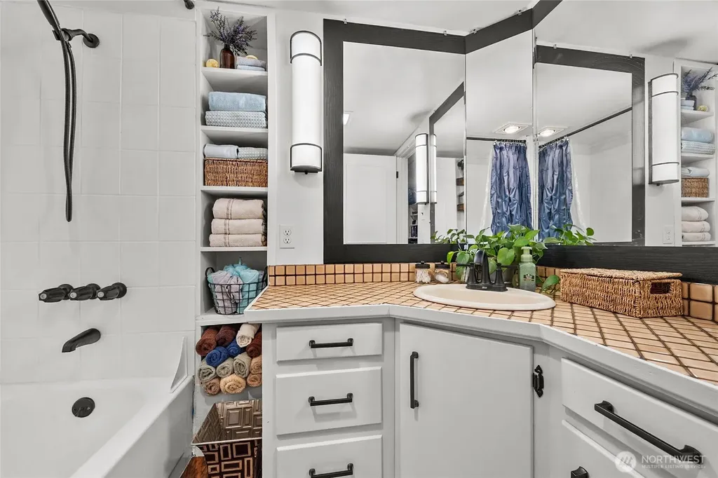 145 Kehoe Road Randle WA 98377