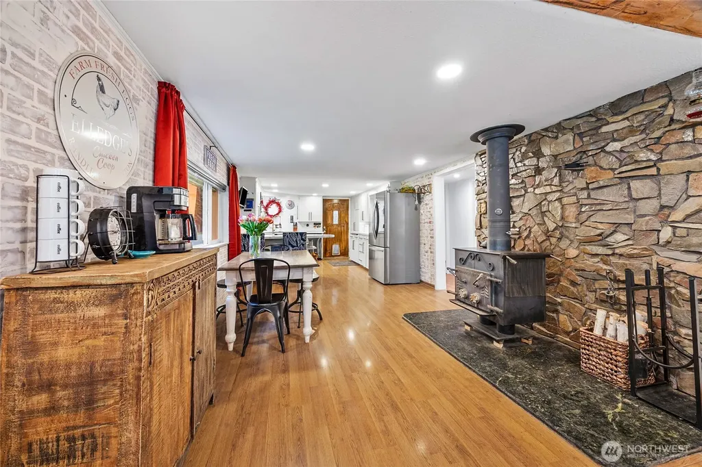 145 Kehoe Road Randle WA 98377