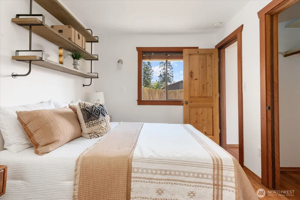 1229 Rickover Drive Coupeville WA 98239