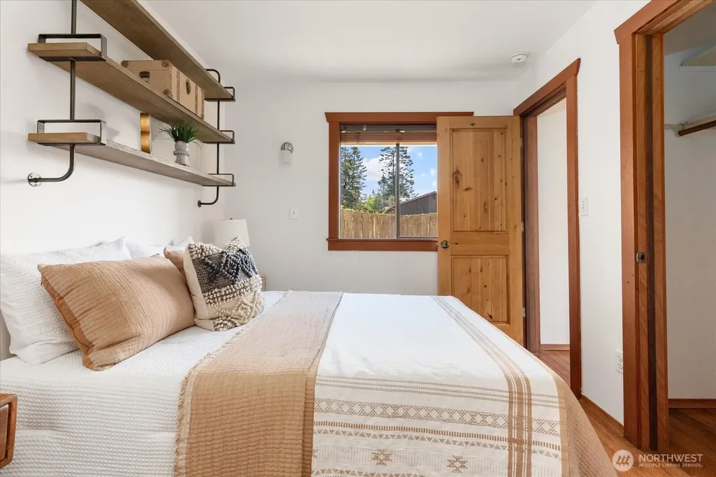 1229 Rickover Drive Coupeville WA 98239