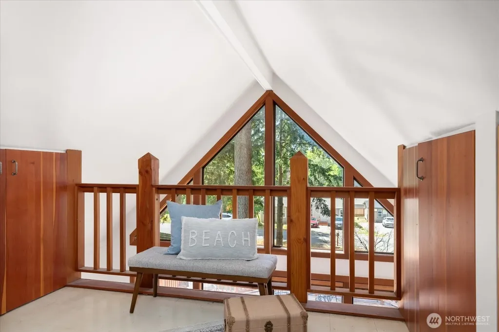 1229 Rickover Drive Coupeville WA 98239