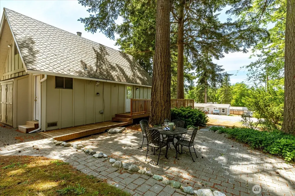 1229 Rickover Drive Coupeville WA 98239