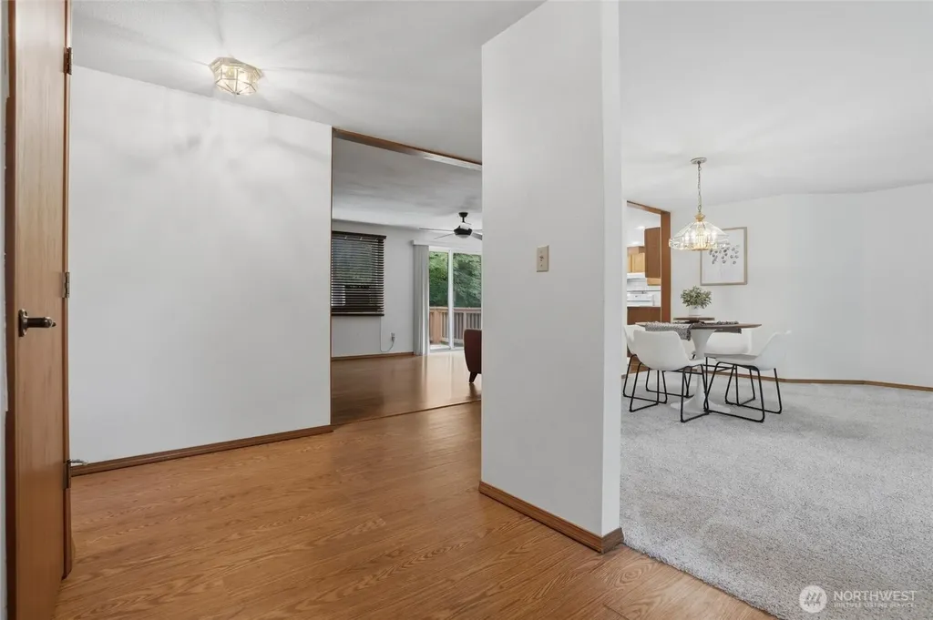 4236 Locker Road SE Port Orchard WA 98366