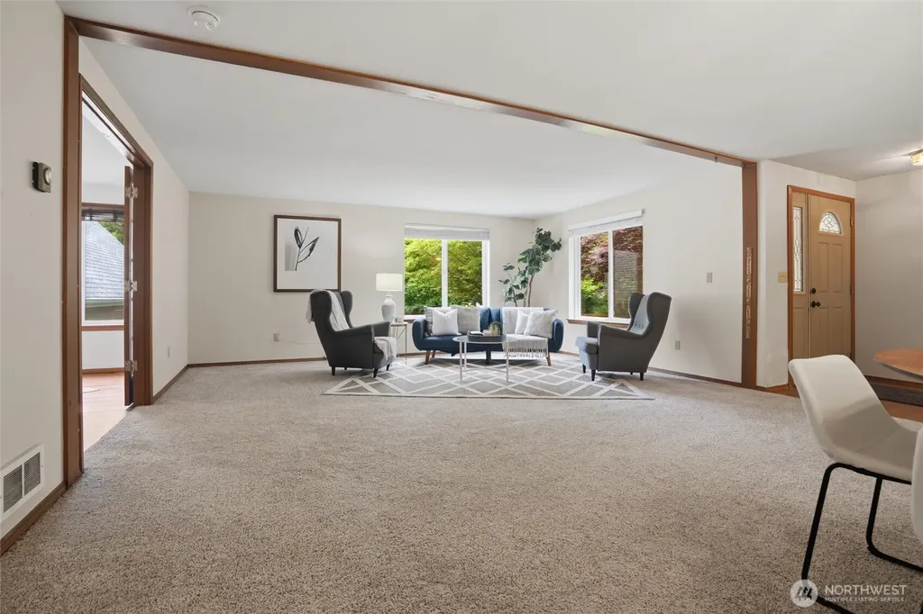 4236 Locker Road SE Port Orchard WA 98366