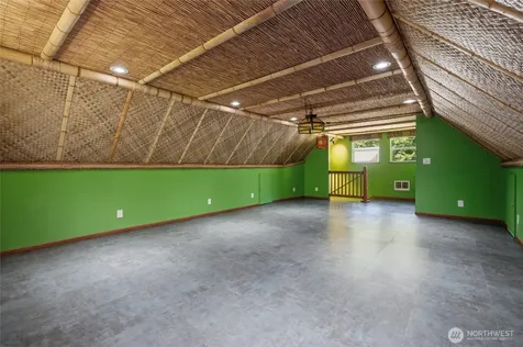 4236 Locker Road SE Port Orchard WA 98366