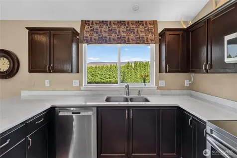 2386 Fancher Field Road East Wenatchee WA 98802