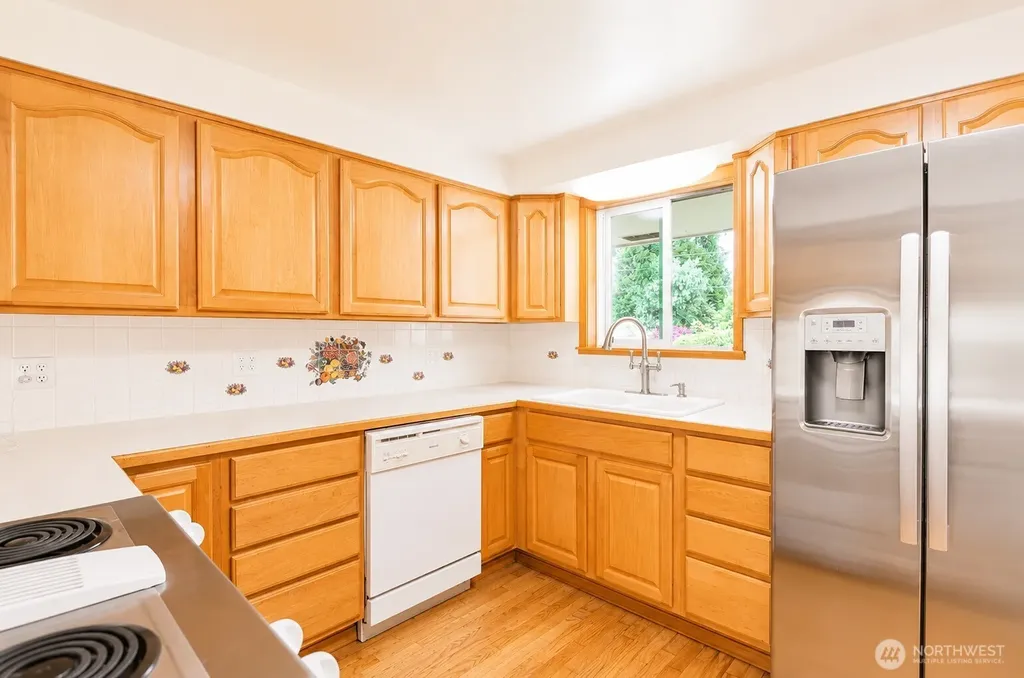 1807 Pine Avenue NE Olympia WA 98506