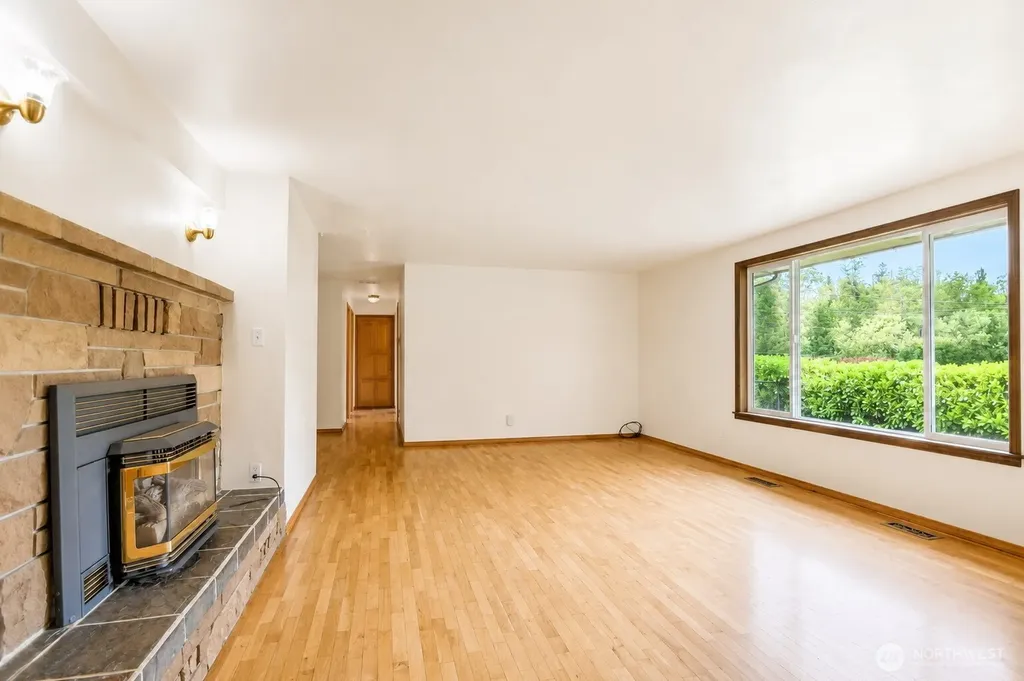 1807 Pine Avenue NE Olympia WA 98506