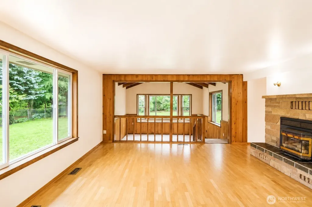 1807 Pine Avenue NE Olympia WA 98506