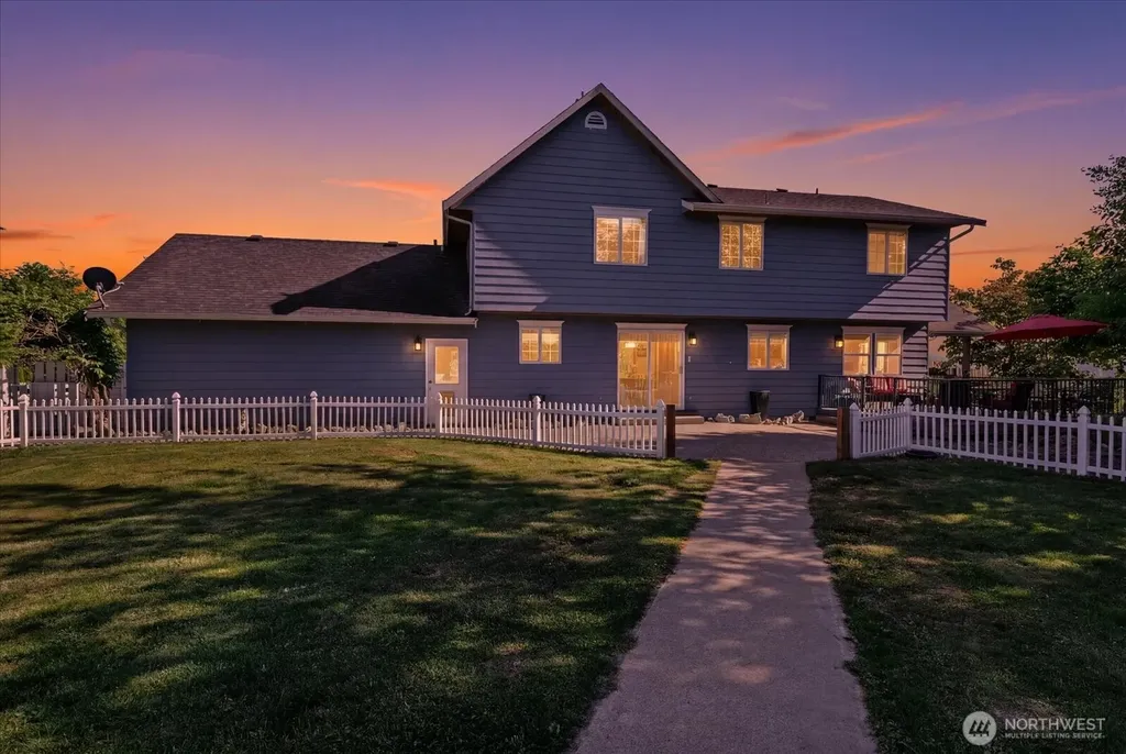 22285 Cully Road Sedro Woolley WA 98284
