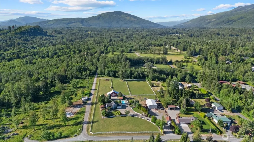 22285 Cully Road Sedro Woolley WA 98284